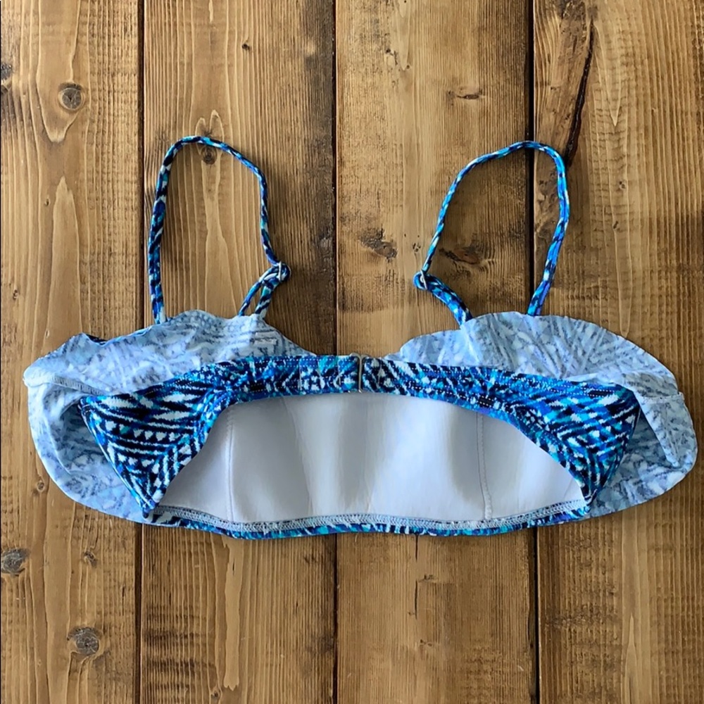 Billabong Ruffle Top - Picture 5 of 5